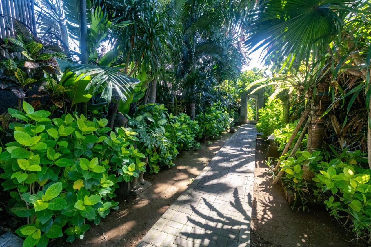 Wisma tamu Mari Camplung Tanduk Seminyak (Bali)